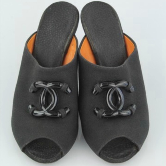 Chanel Shoes - Picture 5 of 5